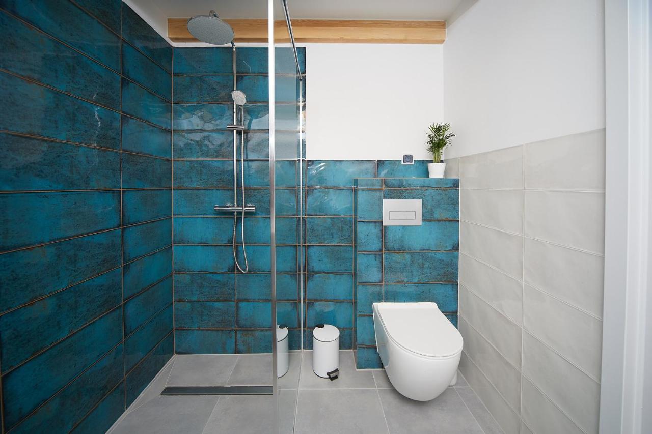 Marine House-nowoczesna Stodola Nad Morzem,duzy Ogrod,prywatny Hot Tub * Kolczewo